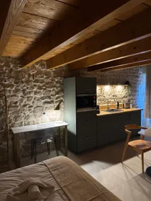 Charming private house: spa & games - Image 5