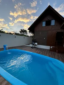 Chalet with Hot Tub - Image 5