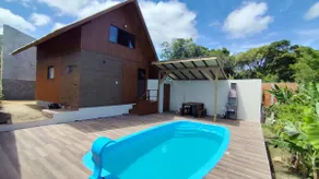 Chalet with Hot Tub - Image 4