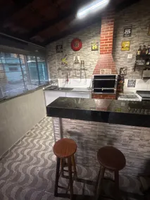 Detached House 2nd Floor - Suite - Image 3