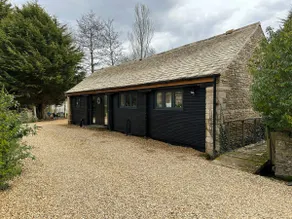 Barn conversion in one of Stamford villages - Image 3