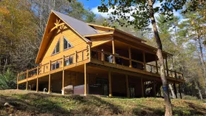 Riverside: Modern Creekfront Log Cabin, Built 2025 - Image 3