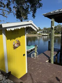 The Yellow Bungalow - Image 4