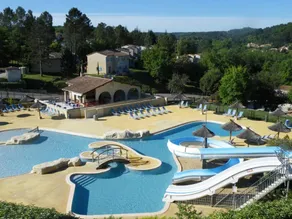 Apartment in holiday residences - Image 2