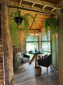 Cabin with Fireplace, Bathtub and Spectacular View! - Image 2