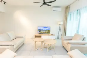Penan9 Top Floor Seaview Swimming Pool Perai Condominium - Image 2