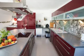Luxurious vacation apartment in a quiet, rural setting - Image 3