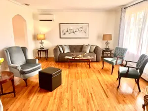 Home in Catalone - Image 4