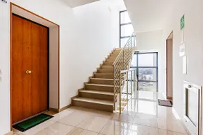 Modern and strategically located apartment - Image 5