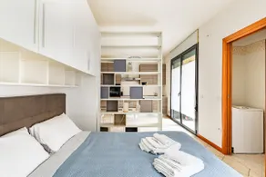Modern and strategically located apartment - Image 2