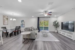 3Mi Beach Beautiful 4BR@ Central Jax - Image 3