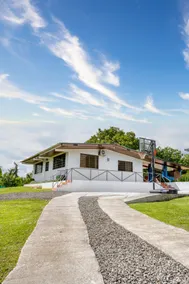 Private 9-Guest Villa near Bijao + Pool & Beach - Image 4