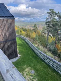 Ski-in/ski-out with panoramic views and sauna - Image 5