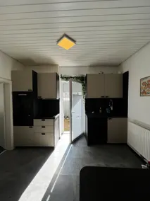 Central 3-bedroom apartment in Würzburg-Hdf - Image 3