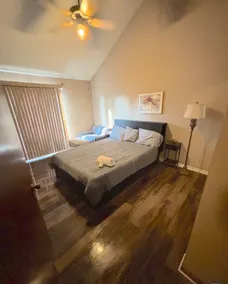 2 bd condo 15 min from KC with pool World Cup - Image 4