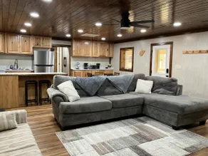 Seebert Shanty by the River! - Image 2