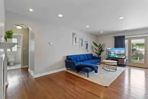 Des Plaines 4BR Near O'Hare & Casino, Sleeps 11 - Image 4