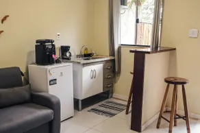 Corner retreat - house 2 - Image 5