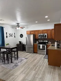 The Cozy Townhome - Image 2