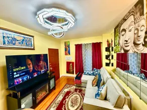 Petite Chic Cozy Condo Garage Parking 15min to NYC - Image 2