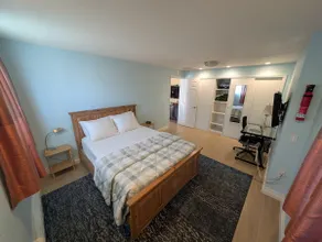 Private Guest House - Quiet, Upgraded, Easy Access - Image 2