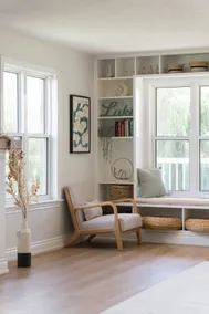 Serene Lakefront Family Retreat - Image 4