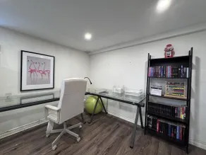Renovated apartment MTL • Downtown & Metro nearby - Image 4