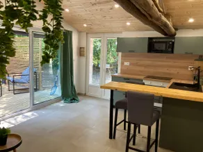 The Marsh Cabin - Image 4