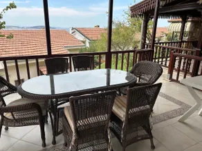 Ergonomic villa with sea view in the front of the site - Image 5