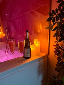 Bridgerton suite - Spa Bath - Loire Valley - Image 3