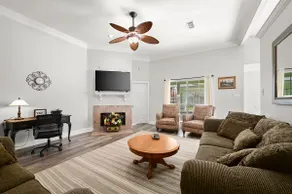 Cozy Home Near LSU Ten Minutes from Woman Hospital - Image 2
