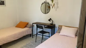 Cozy flat between center, beach and CAC - Image 3