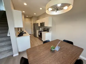 Budget Friendly 3 Bedroom Townhome Cedar Falls! - Image 3