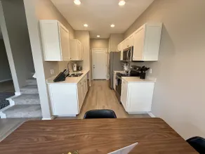 Budget Friendly 3 Bedroom Townhome Cedar Falls! - Image 4