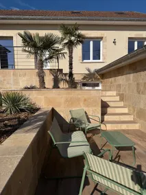 Cottage in Champagne • Indoor pool and spa • 15 people - Image 3