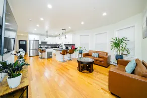 Renovated 4BR near WPI w/Free Parking, Laundry 163 - Image 3