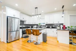 Renovated 4BR near WPI w/Free Parking, Laundry 163 - Image 4