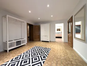 180 m² loft in the center with parking space - Image 2