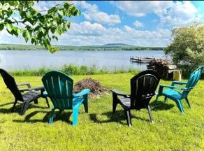 Chalet Le Rondin on the lakefront - Image 5
