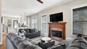 Hudson House Downtown | Perfect for Groups - Image 2