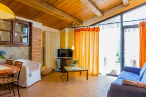 RusticoToscano Apartment - Portico - Image 2