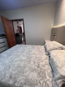 Family home with air conditioning, full kitchen and garage - Image 4