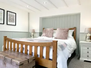 The Mews, Petworth - Image 3