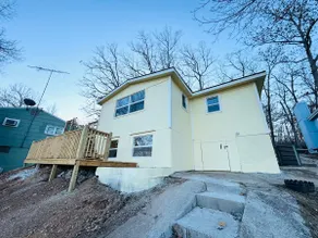Lakefront Home w/ Private Dock & Massive Deck - Image 4