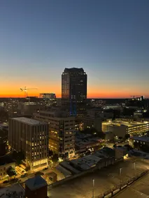 Ultimate Raleigh Experience 21st Floor w/Roof Pool - Image 4