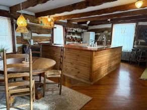 Rare find! Poconos log cabin with indoor sauna - Image 3