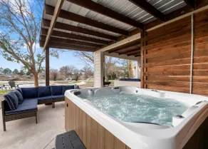 Country Villa with Pool, Hot Tub & Fire Pit! - Image 5