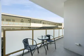 Ryde Comfortable 2BR Stay near Shopping Centre - Image 5