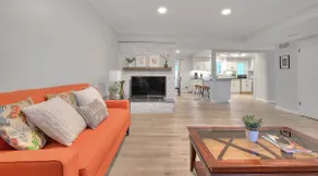 Spacious 5BR Family Home in Arcadia｜Sleeps 12 - Image 2