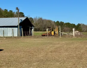 Heritage Hill Estate offers serene country living - Image 3